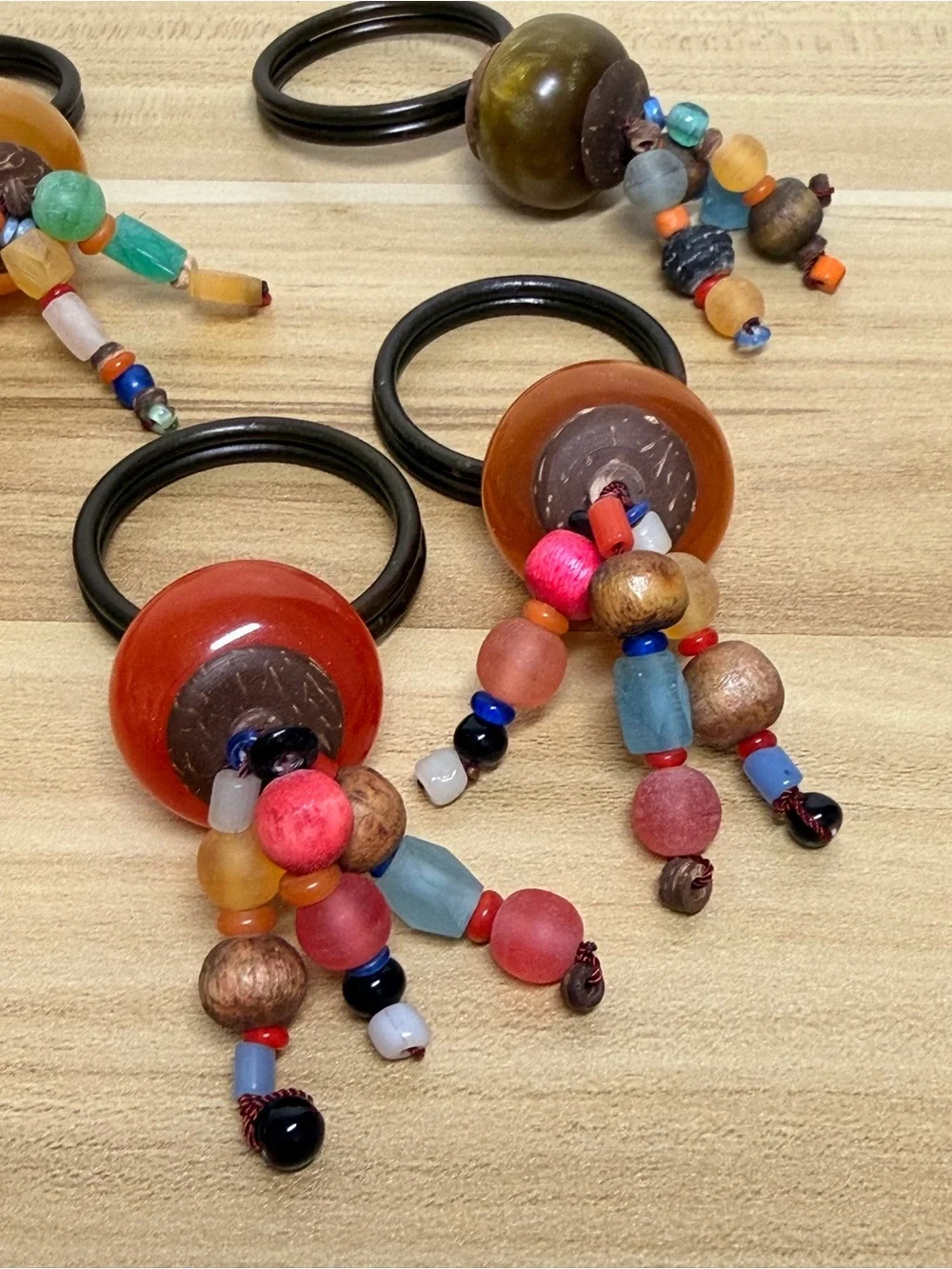 Vintage Pier 1 Beaded Wooden Glass Napkin Rings Kitchen Lot of 6 New Rare